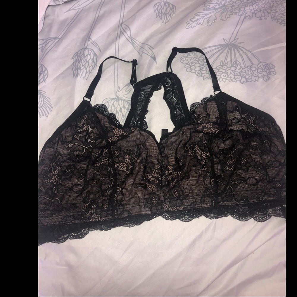 Black & Nude Lace Racer Back Bralette